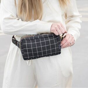 Fanny Pack Cross Body Bag - Belvedere Brown & Black Gold Accents Adjustable